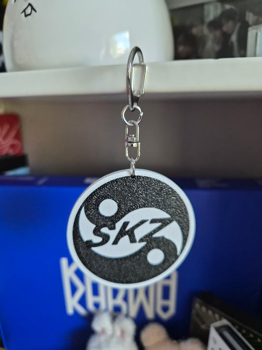 SKZ Karma Yin-Yang Keychain